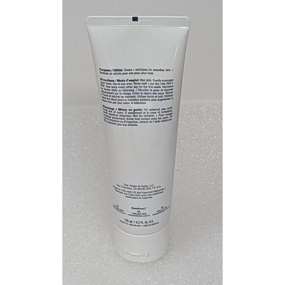 Rodan & Fields Reverse Deep Exfoliating Cleanser 4.2 Fl. Oz. - Picture 2 of 2